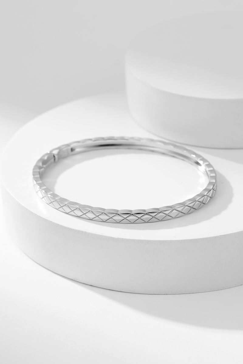 Ch**el bracelets